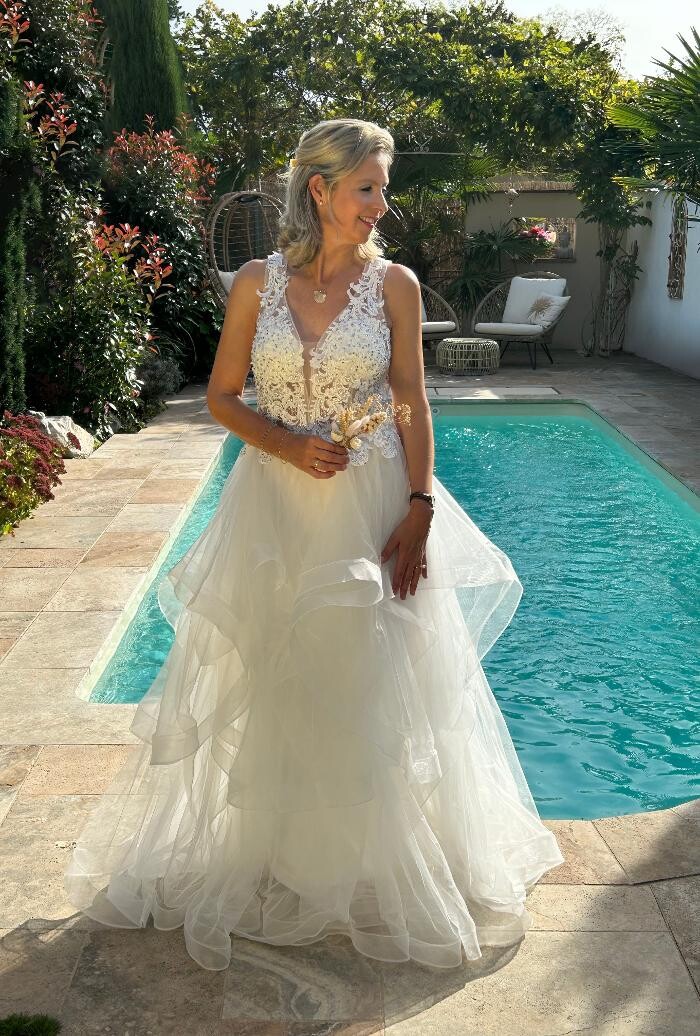 Bilder Alice 'D Elegance Design Bridals & Proms
