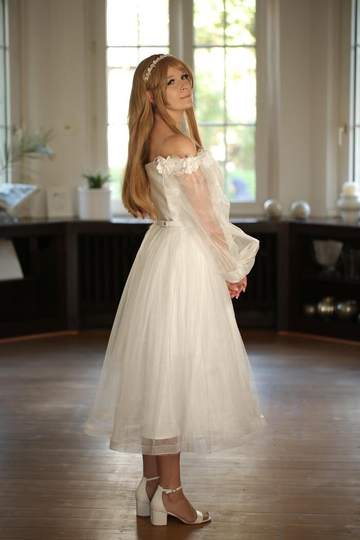 Bilder Alice 'D Elegance Design Bridals & Proms