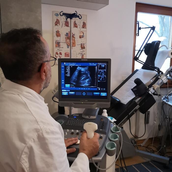 Bilder Praxis Dr. Al-Abyad Facharzt für innere Medizin