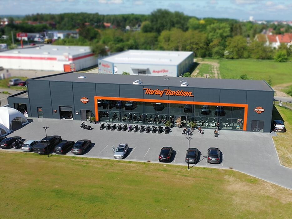 Bilder Harley-Davidson Händler Staalfabrik Rostock