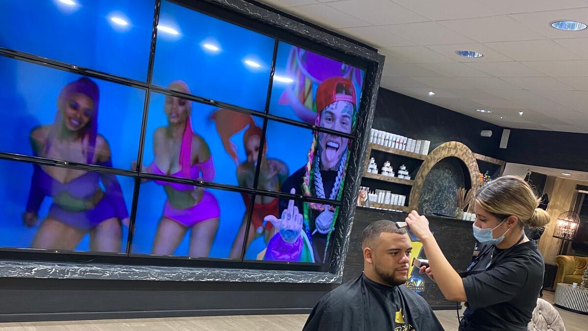 Bilder Chyna Cut Salon