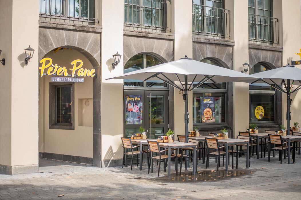Bilder PETER PANE Burgergrill & Bar