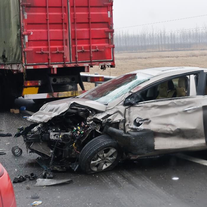 Bilder Kfz Gutachter Hamburg - Ing. Wollny Sachverständigenbüro