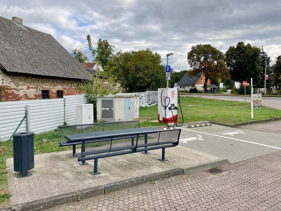 Bilder ORLEN CHARGE Ladestation