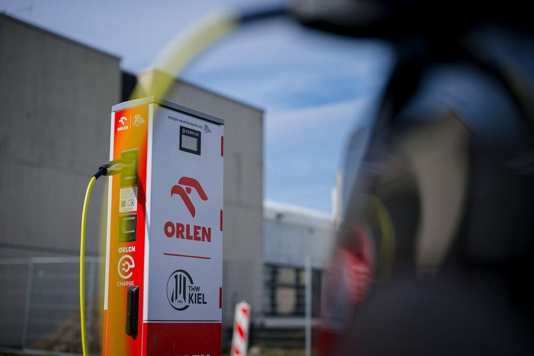 Bilder ORLEN CHARGE Ladestation