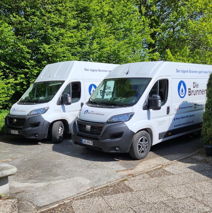 Bilder DIE BRUNNENBOHRER