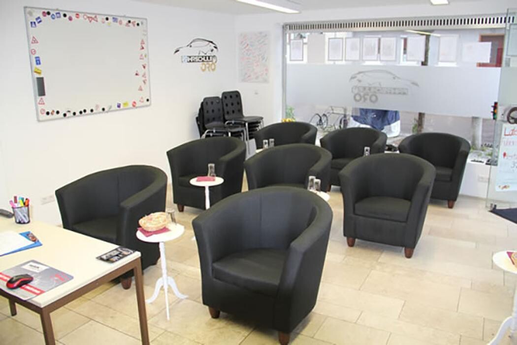 Bilder Fahrschule Oro Oronzo Volpicella