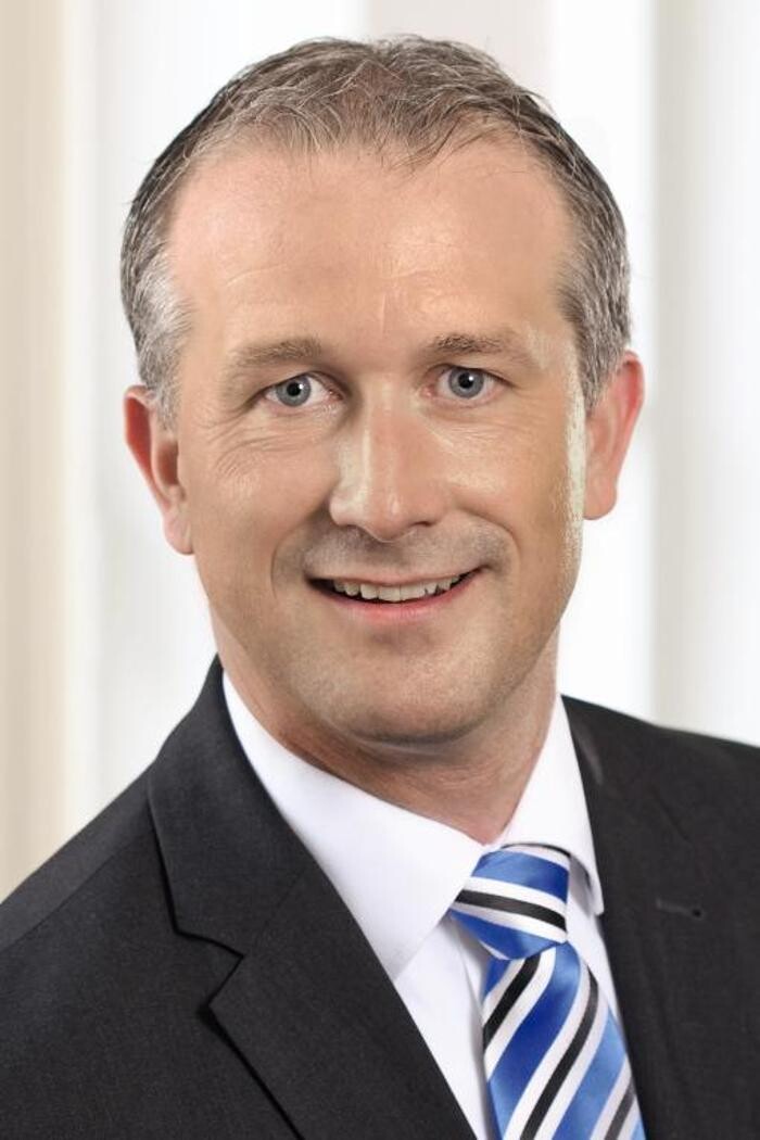 Bilder ERGO Versicherung Jann Socha