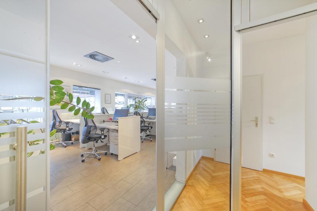 Bilder RE/MAX Living Immobilien