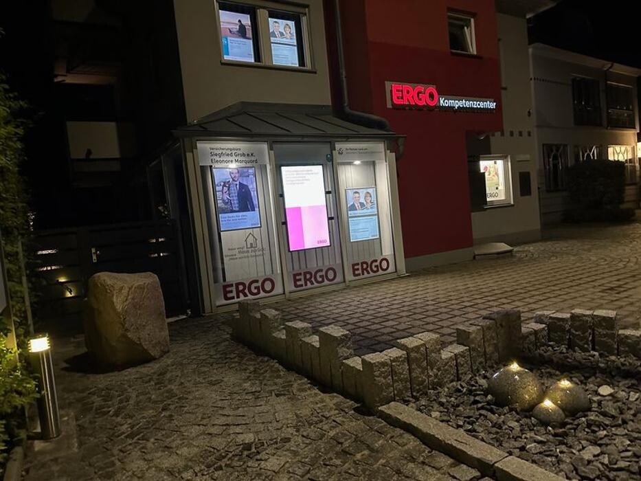 Bilder ERGO Versicherung Matthias Pham