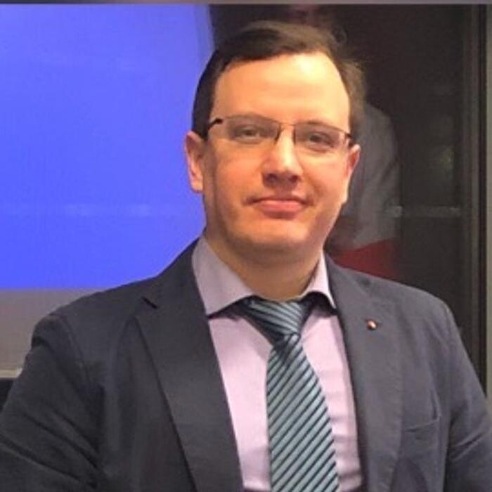 Bilder ERGO Versicherung Maksym Demidov