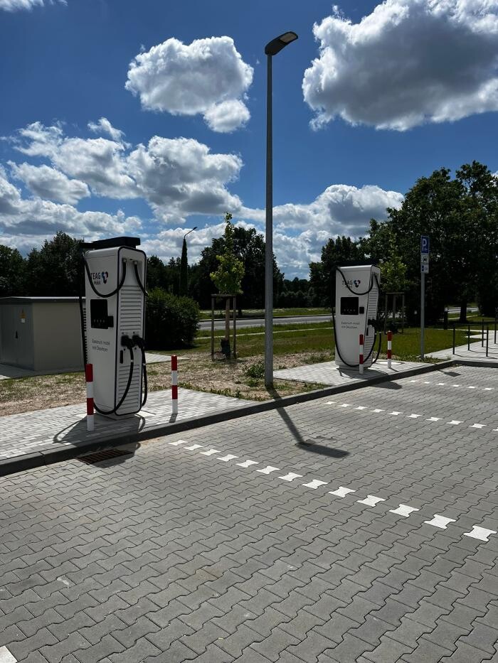 Bilder TEAG Mobil-Ladestation