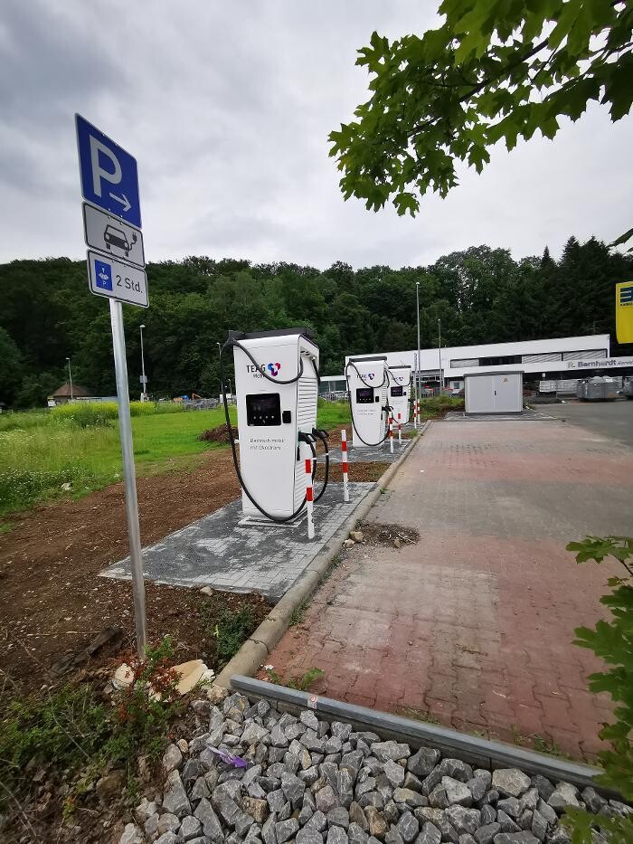 Bilder TEAG Mobil-Ladestation