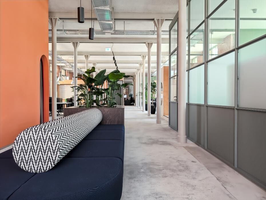 Bilder Spaces