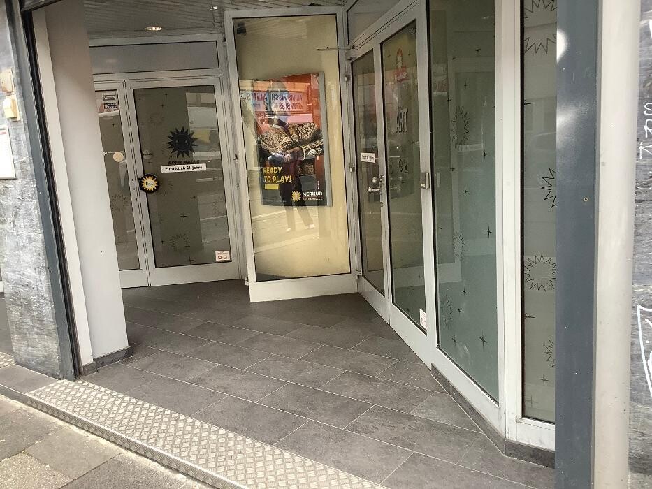 Bilder MERKUR SPIELHALLE Frankfurt