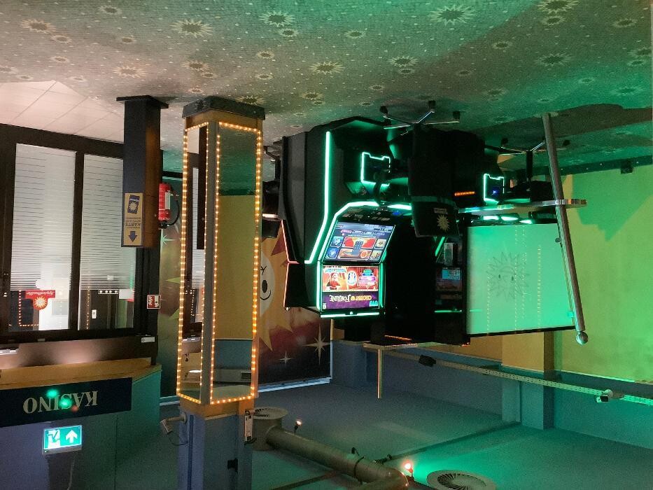 Bilder MERKUR SPIELHALLE Duisburg