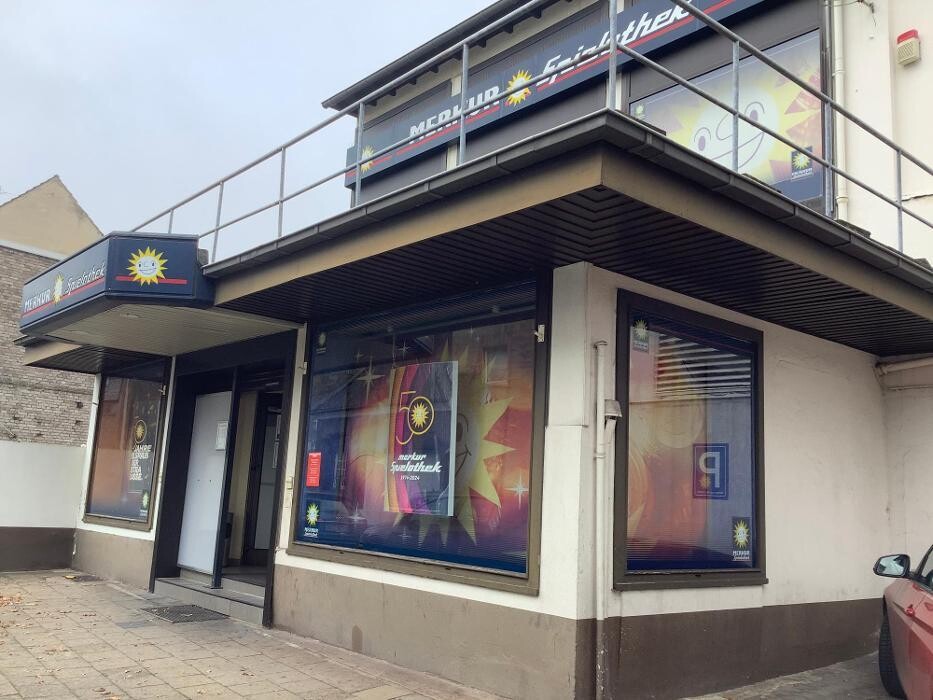 Bilder MERKUR SPIELHALLE Duisburg