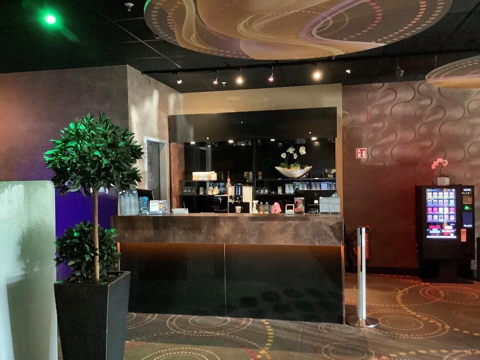 Bilder MERKUR SPIELHALLE Lotte