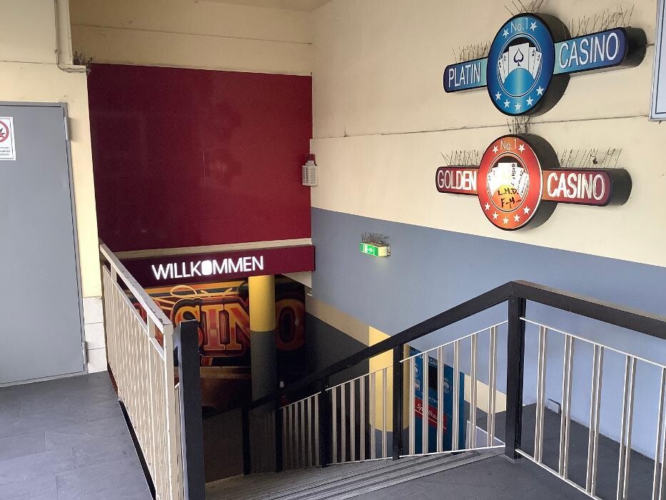 Bilder MERKUR SPIELHALLE Stuttgart
