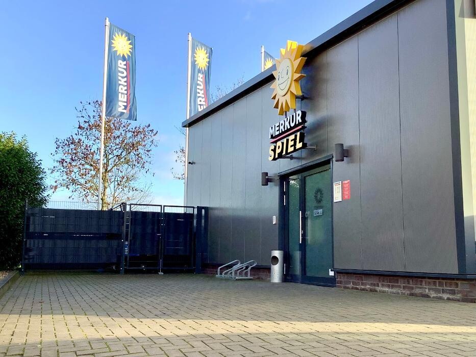 Bilder MERKUR SPIELHALLE Weener
