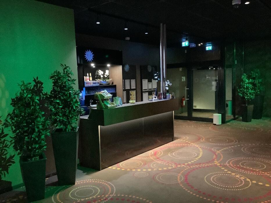 Bilder MERKUR SPIELHALLE Weener