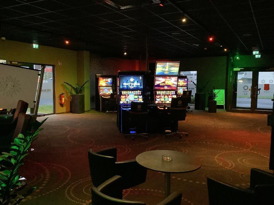 Bilder MERKUR SPIELHALLE Idar-Oberstein