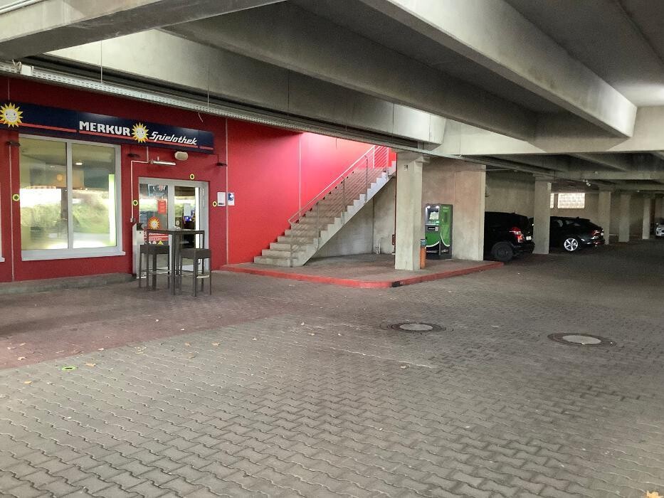 Bilder MERKUR SPIELHALLE Würselen