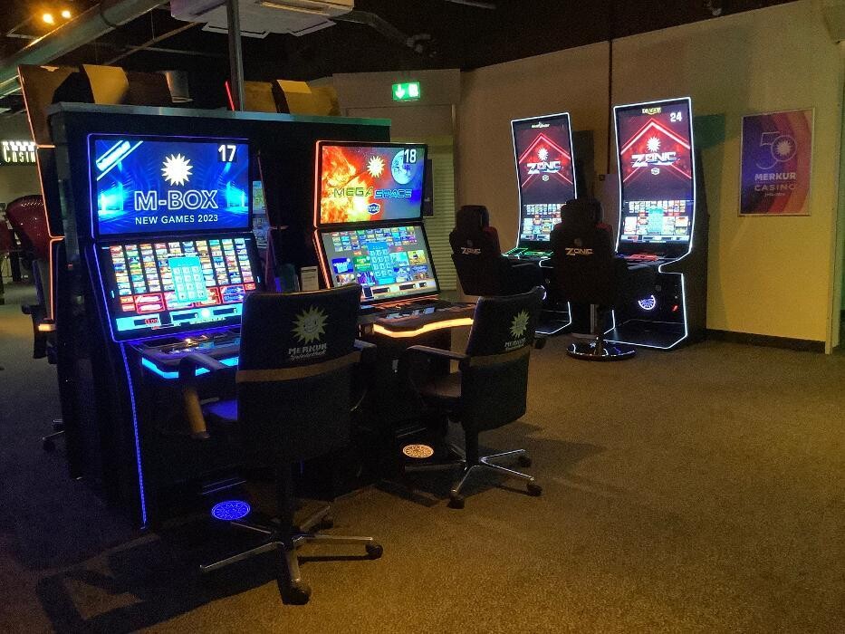 Bilder MERKUR SPIELHALLE Würselen