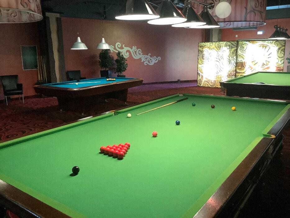 Bilder MERKUR SPIELHALLE Altötting