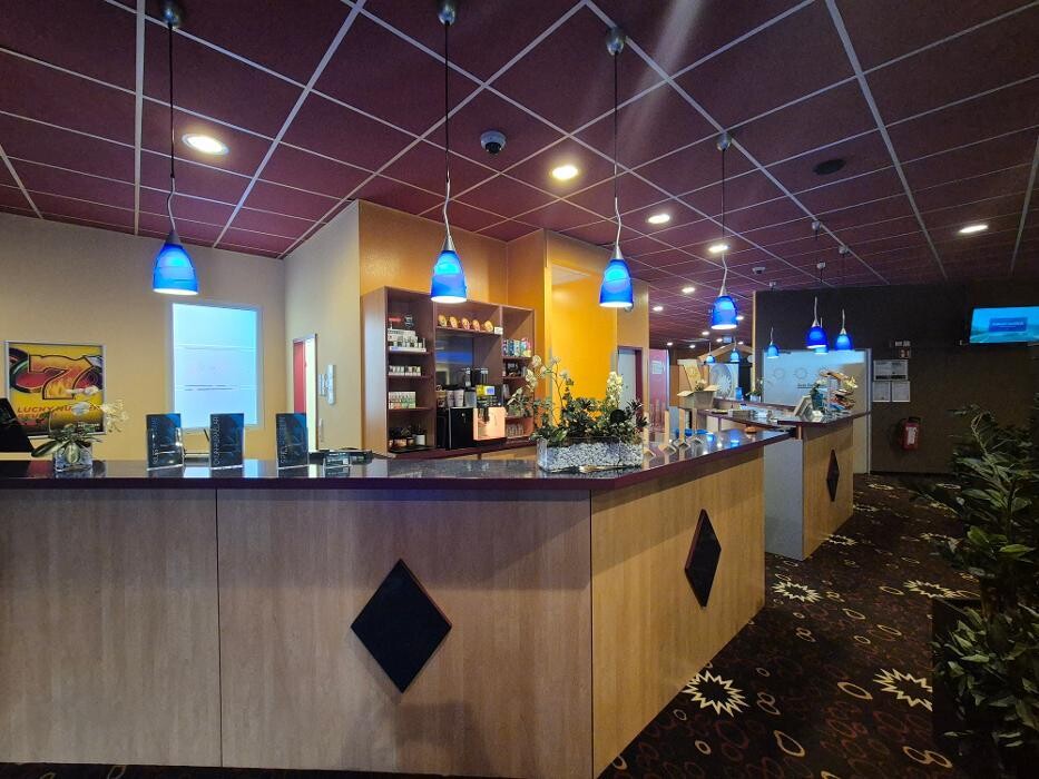 Bilder MERKUR SPIELHALLE Werneck