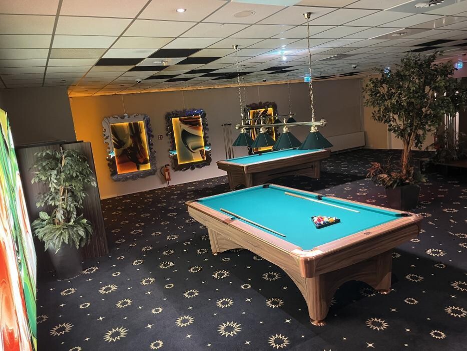 Bilder MERKUR SPIELHALLE Emmerich