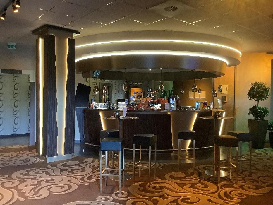 Bilder MERKUR SPIELHALLE Öhringen