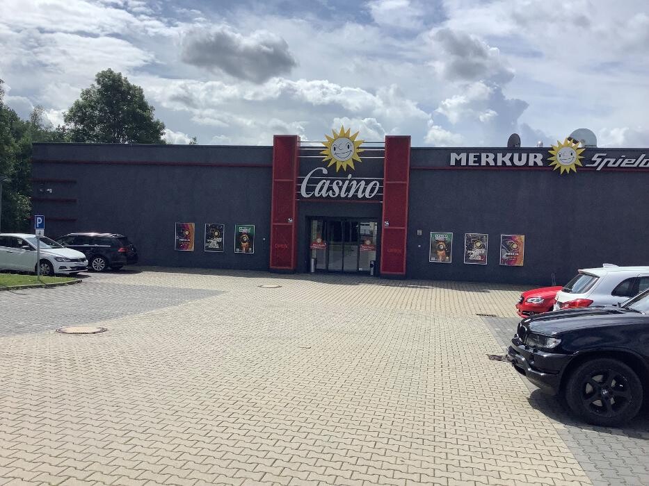 Bilder MERKUR SPIELHALLE Zwickau