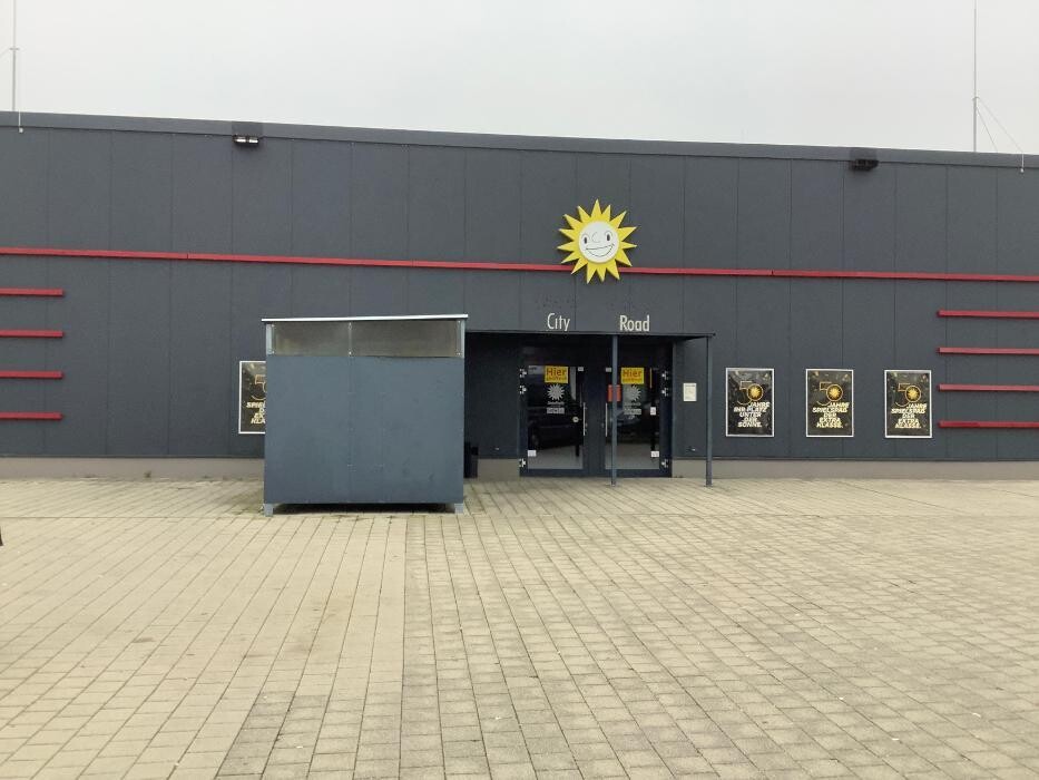 Bilder MERKUR SPIELHALLE Freising