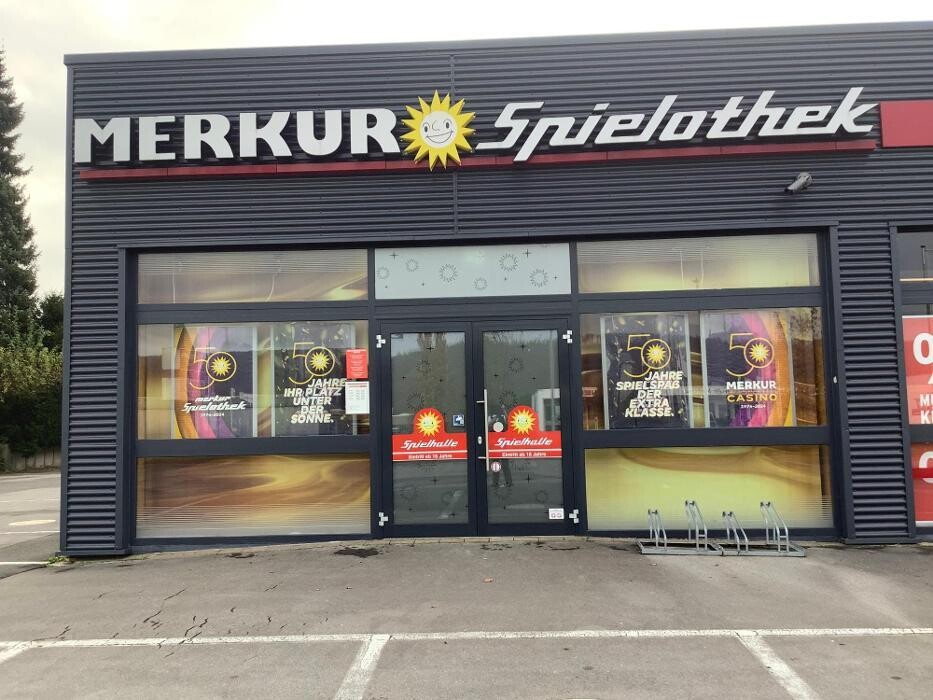 Bilder MERKUR SPIELHALLE Holzminden