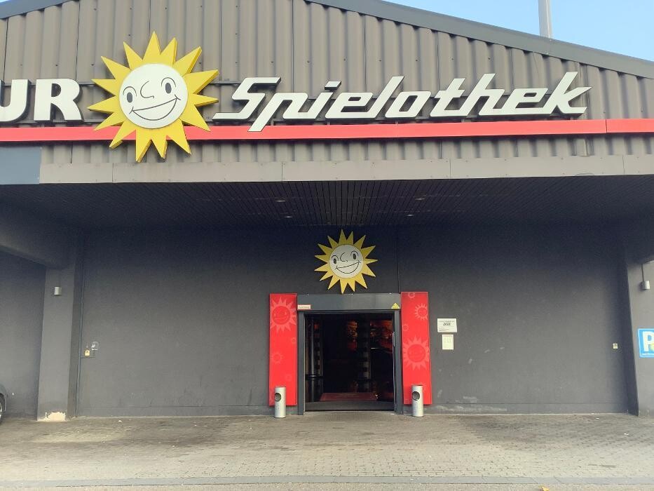 Bilder MERKUR SPIELHALLE Worms