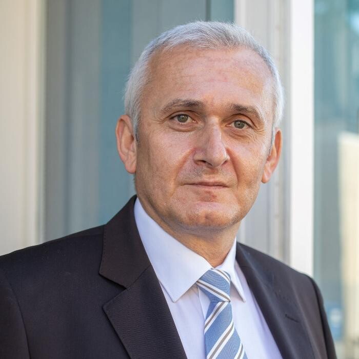 Bilder ERGO Versicherung Lazaros Xenidis