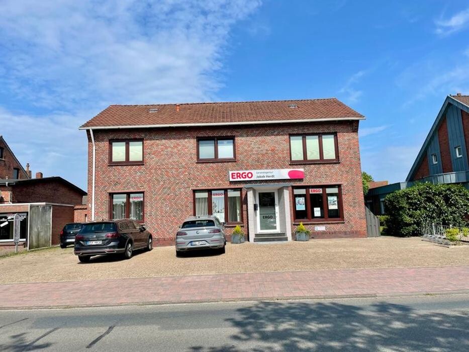 Bilder ERGO Versicherung Irina Novikova