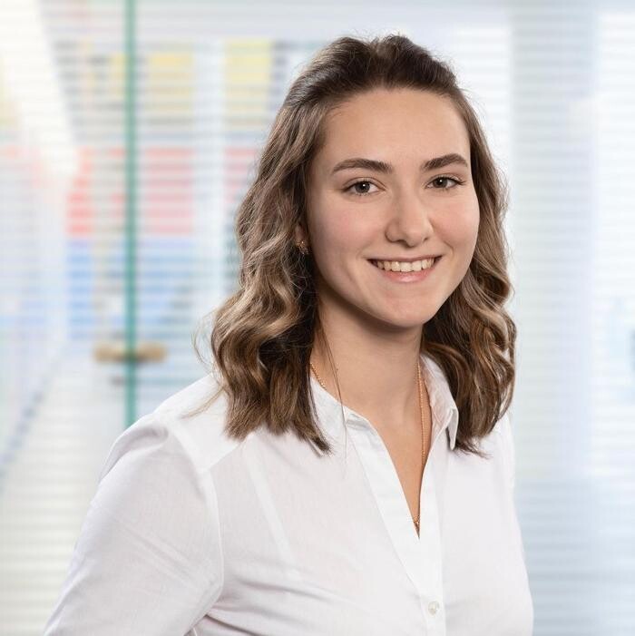 Bilder ERGO Versicherung Irina Novikova