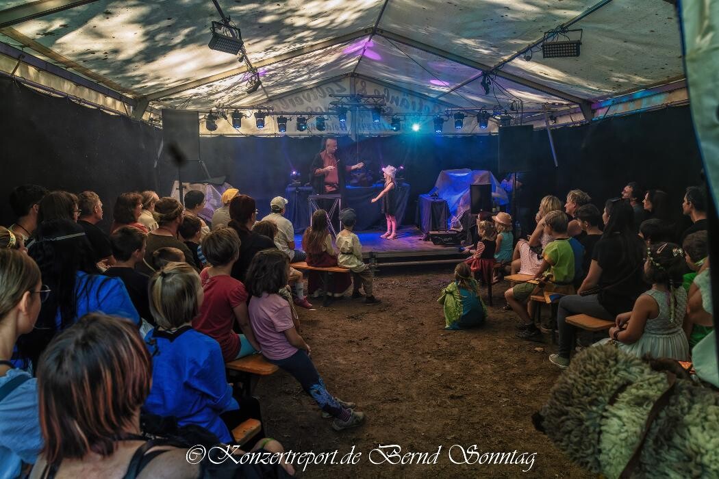 Bilder Magier Chris Hyde