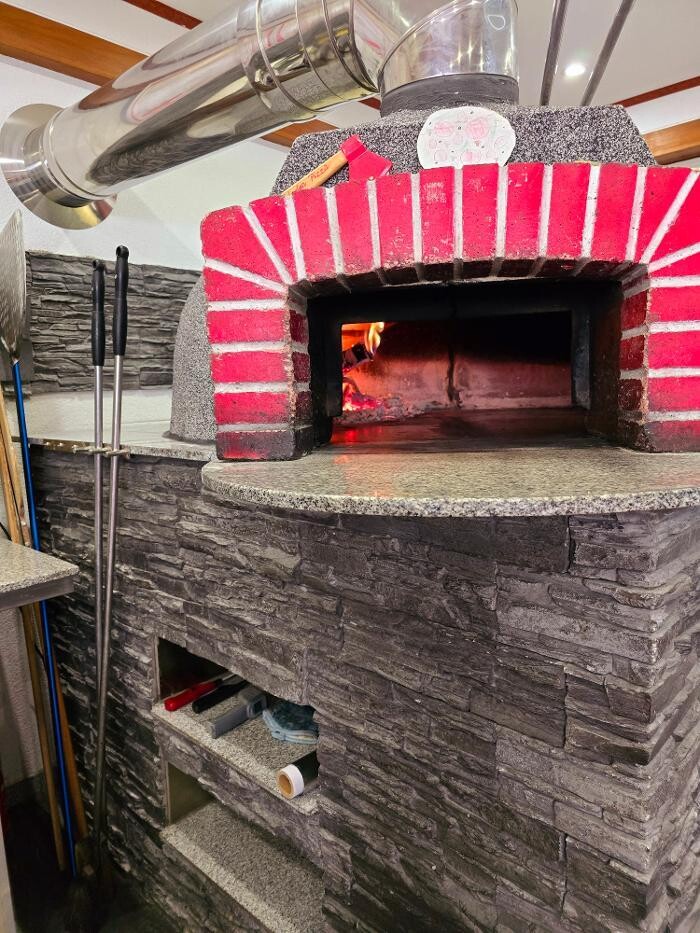 Bilder Tok's Holzofen Pizzaria