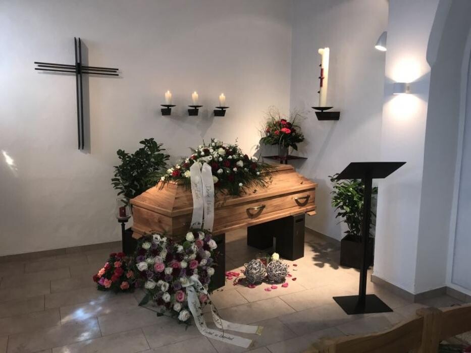 Bilder Bestattungshaus Hassel Dortmund