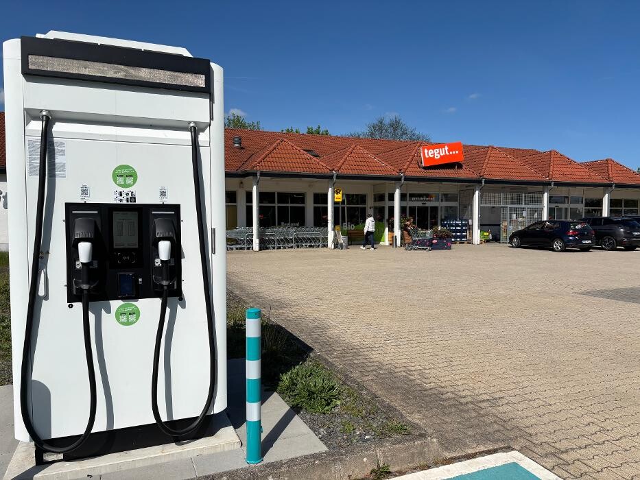 Bilder ChargeOne Ladestation