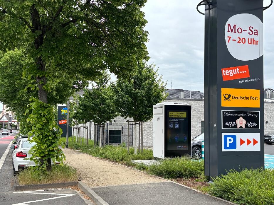 Bilder ChargeOne Ladestation