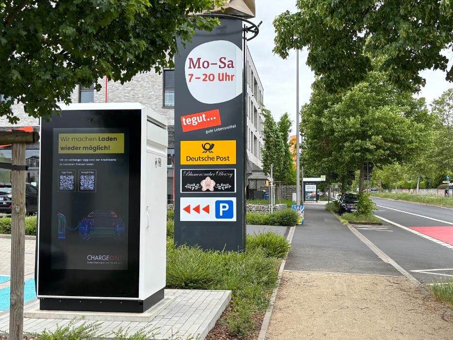 Bilder ChargeOne Ladestation