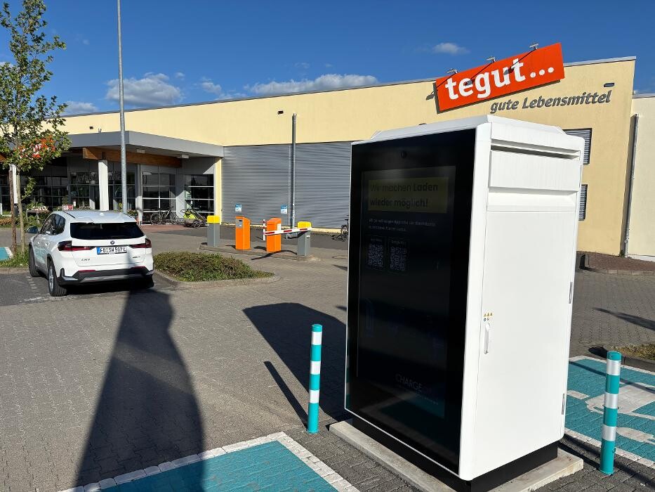 Bilder ChargeOne Ladestation