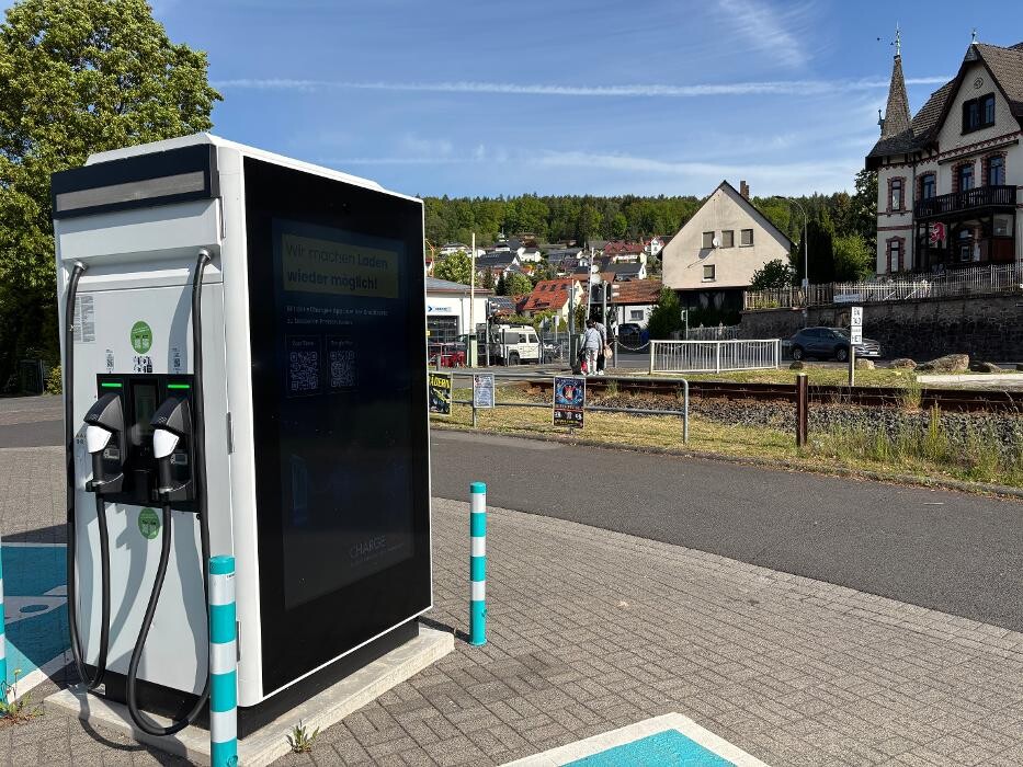 Bilder ChargeOne Ladestation