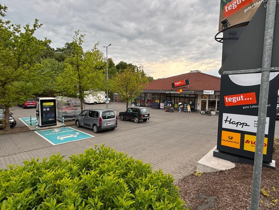 Bilder ChargeOne Ladestation