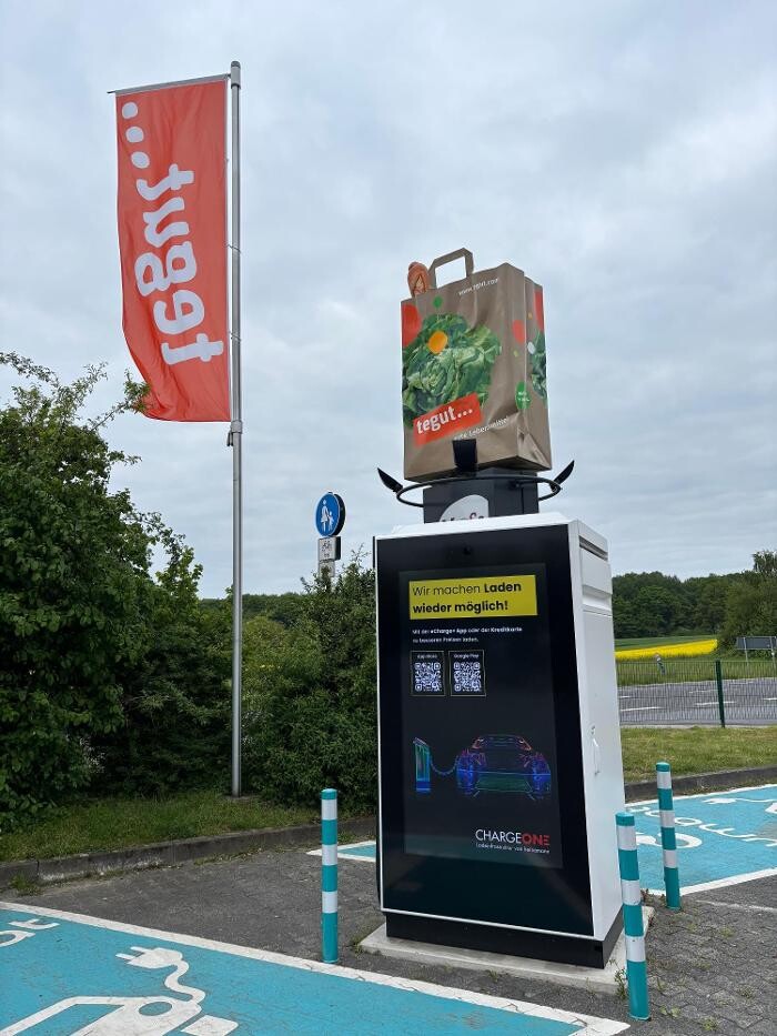 Bilder ChargeOne Ladestation