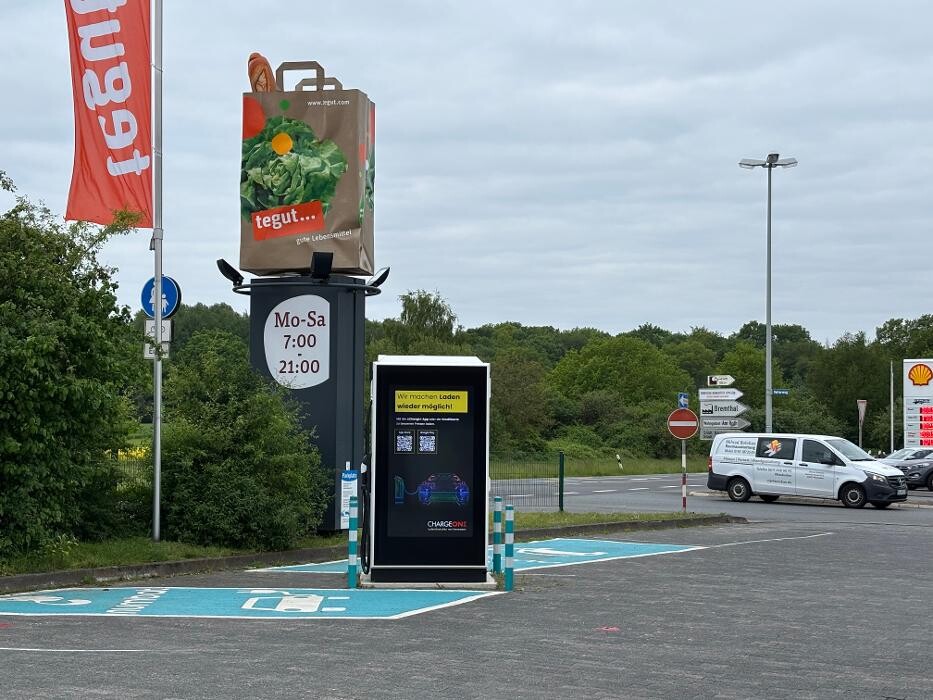 Bilder ChargeOne Ladestation